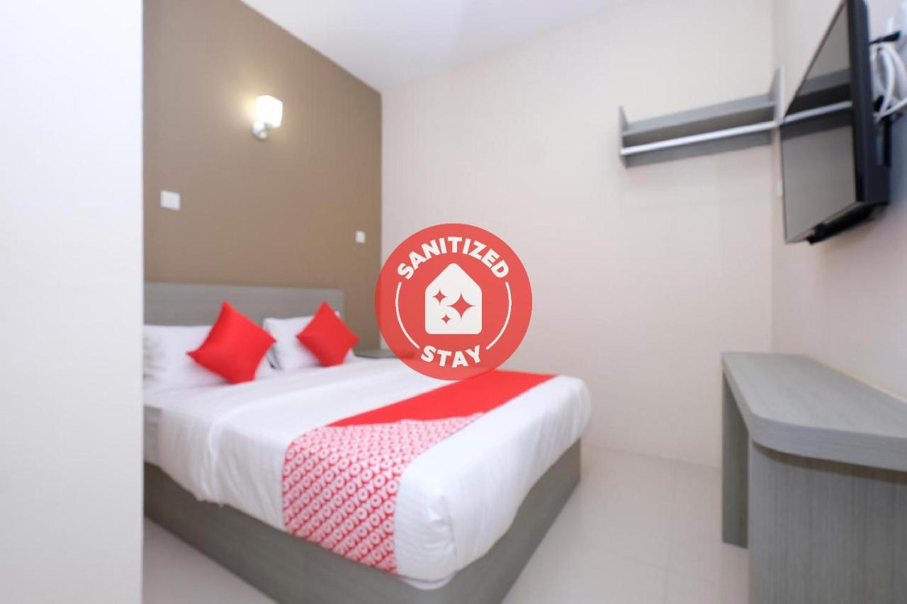 Super Oyo 43935 Mancalin Hotel Kuantan Kültér fotó