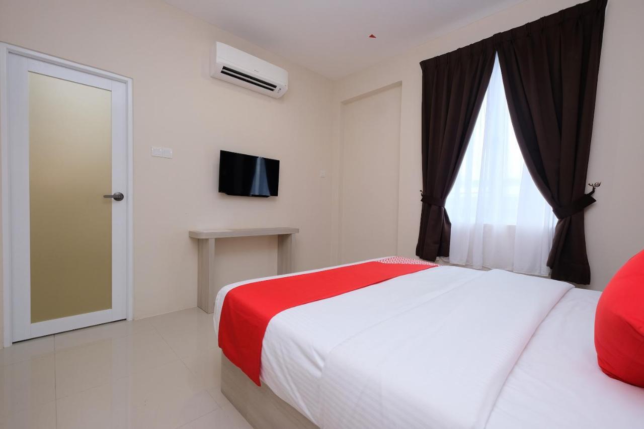 Super Oyo 43935 Mancalin Hotel Kuantan Kültér fotó