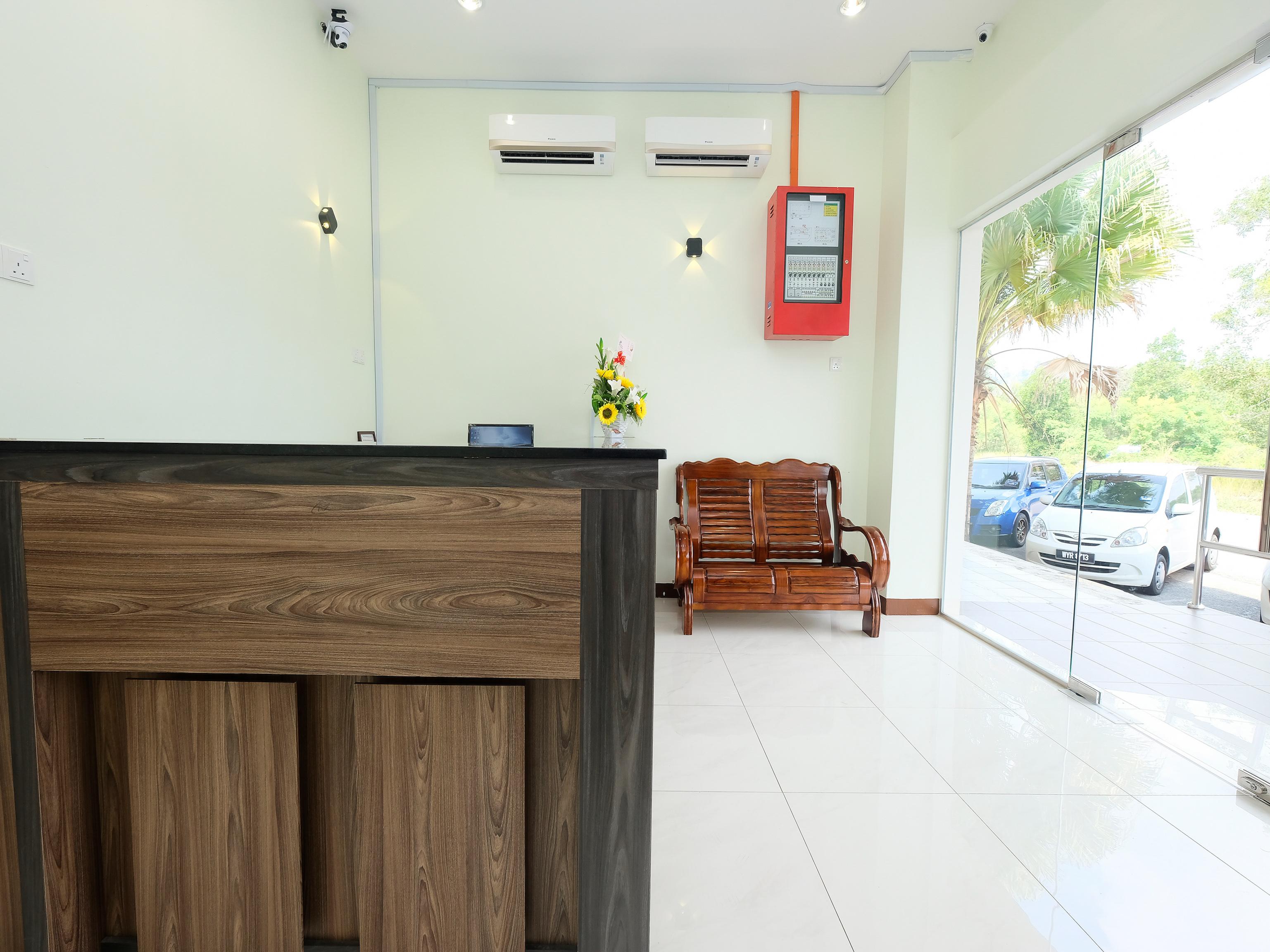 Super Oyo 43935 Mancalin Hotel Kuantan Kültér fotó
